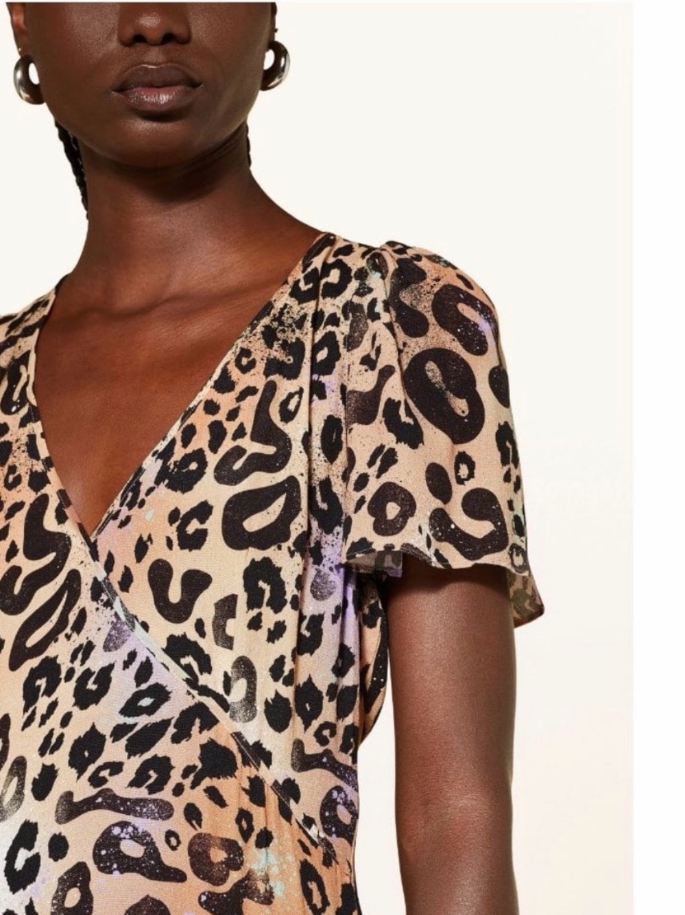 HUGO by HUGO BOSS Kaluna-1 Leopard Print V-Neck Dress - NWT - size US 6, IT 42 - Picture 3 of 5